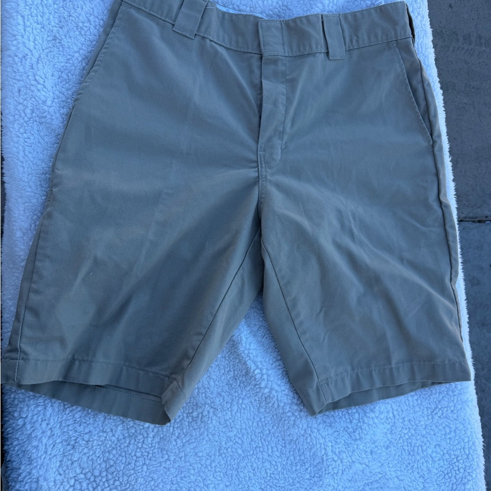 Dickies Men's Tan Flat Front Shorts